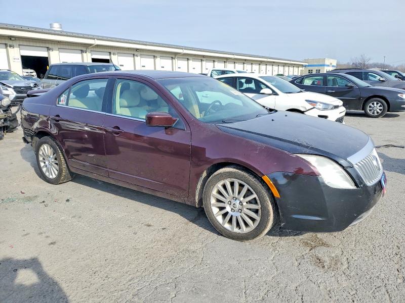 Zdjęcie 4 z aukcji – 2011 MERCURY MILAN z VIN 3MEHM0HA1BR602282