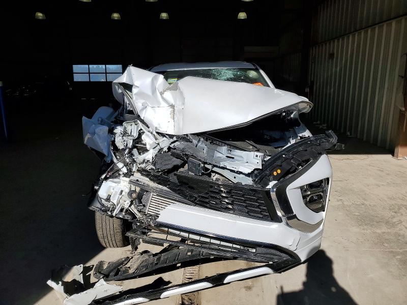 Photo 5 from auction – 2024 MITSUBISHI ECLIPSE CR with VIN JA4ATWAA8RZ075845