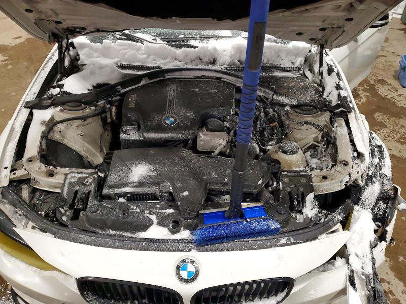 Photo 11 from auction – 2013 BMW 320 with VIN WBA3B1C54DF461397