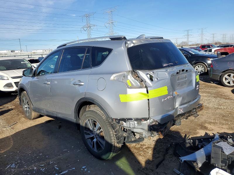 Photo 2 from auction – 2016 TOYOTA RAV4 XLE with VIN 2T3RFREV4GW411633