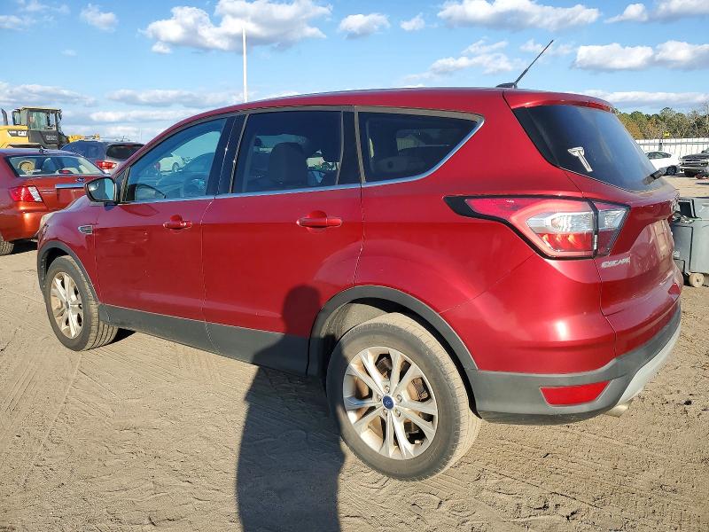Photo 2 from auction – 2017 FORD ESCAPE SE with VIN 1FMCU0GD9HUB73221