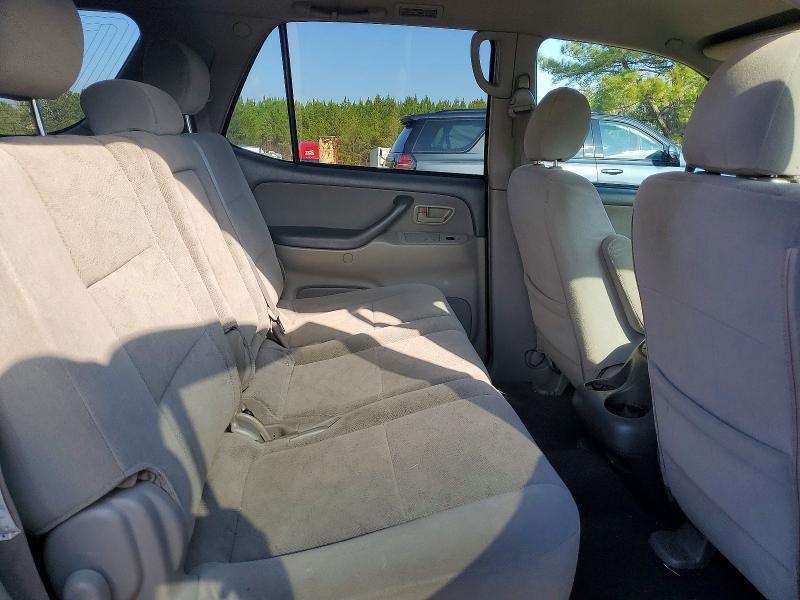 Photo 10 from auction – 2005 TOYOTA SEQUOIA SR with VIN 5TDZT34A95S242681