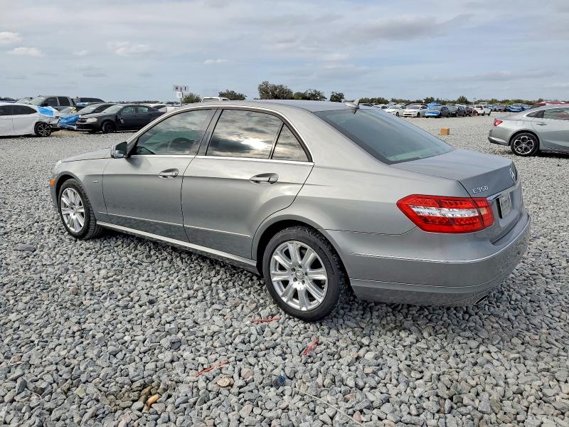 Photo 2 from auction – 2012 MERCEDES-BENZ E 350 BLUE with VIN WDDHF2EB1CA635384