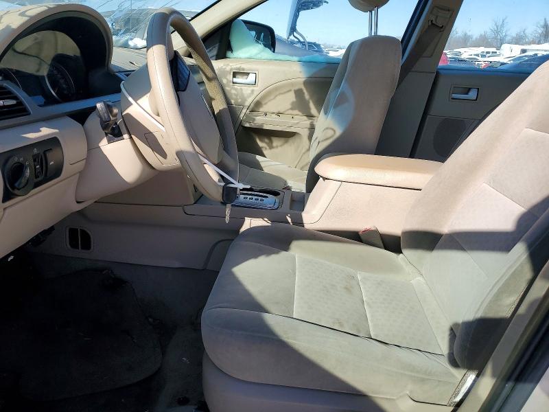 Zdjęcie 7 z aukcji – 2005 FORD FIVE HUNDR z VIN 1FAFP26125G200027