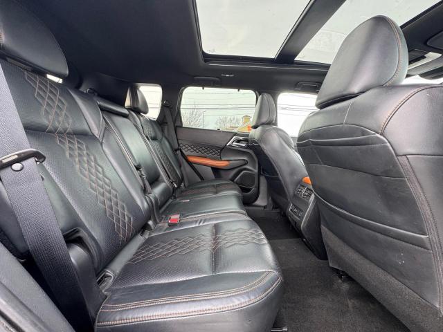 Photo 6 from auction – 2022 MITSUBISHI OUTLANDER with VIN JA4J4VA81NZ051773