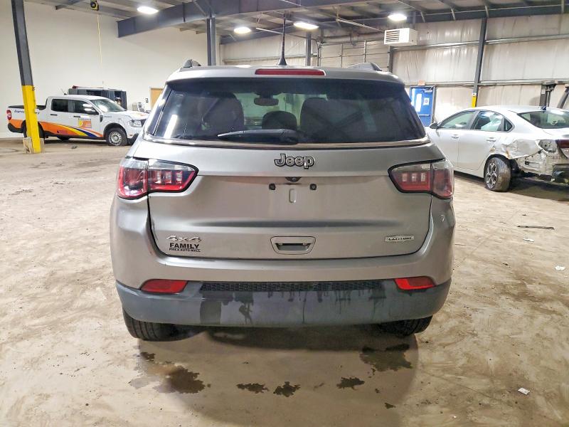 Zdjęcie 6 z aukcji – 2019 JEEP COMPASS LA z VIN 3C4NJDBBXKT592683