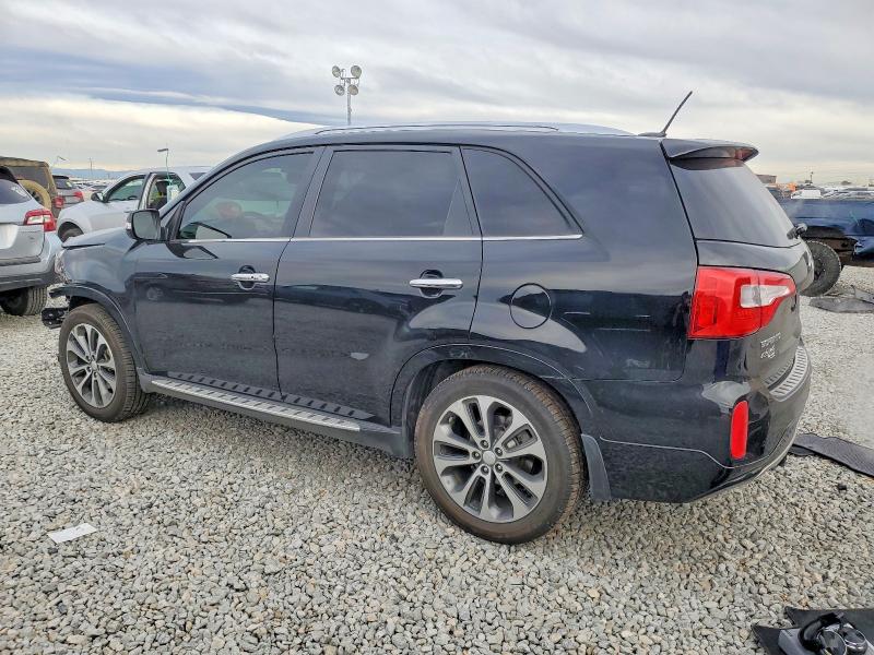 Photo 2 from auction – 2014 KIA SORENTO SX with VIN 5XYKW4A70EG485204