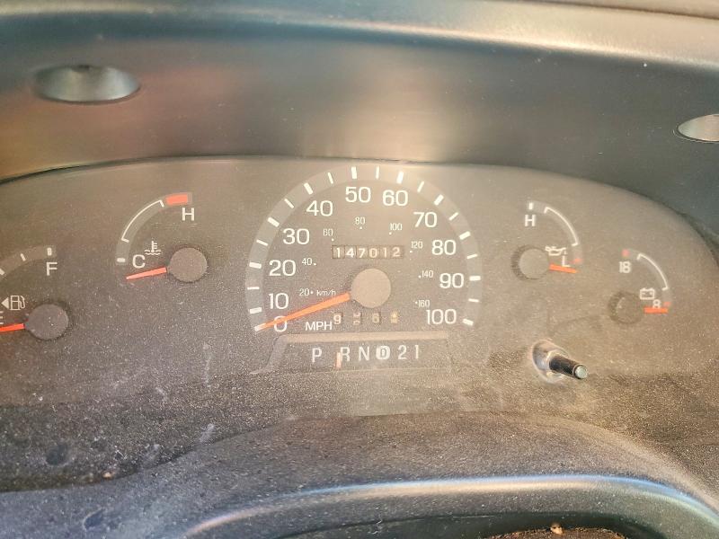 Photo 9 from auction – 1999 FORD ECONOLINE with VIN 1FTPE24L3XHA63847