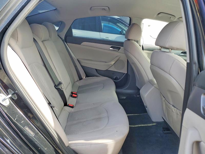 Photo 10 from auction – 2019 HYUNDAI SONATA with VIN 5NPE24AF6KH750857