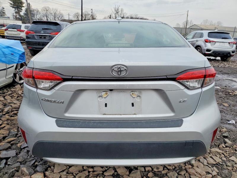 Photo 6 from auction – 2022 TOYOTA COROLLA with VIN JTDEPMAE1N3031668