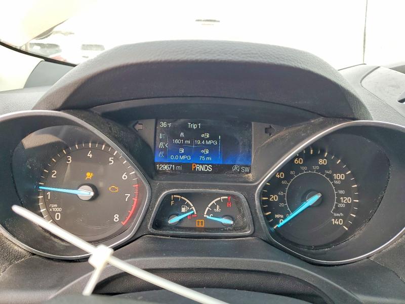 Photo 9 from auction – 2017 FORD ESCAPE SE with VIN 1FMCU9G98HUB67362