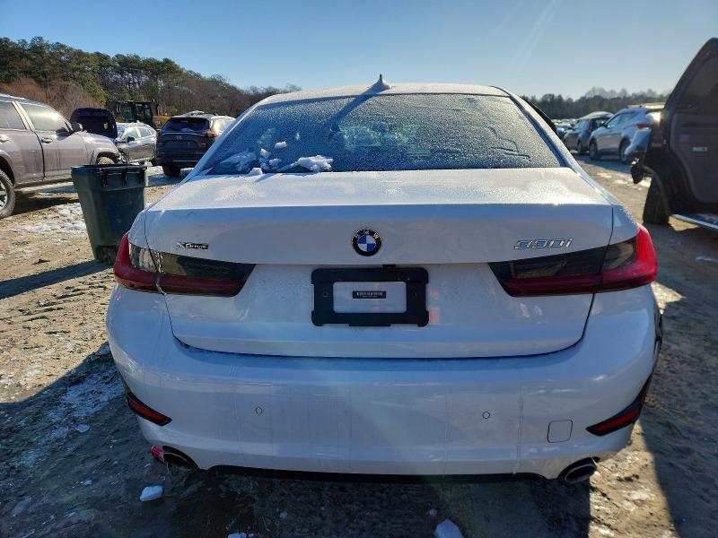 Photo 6 from auction – 2022 BMW 330XI with VIN 3MW5R7J02N8C22598
