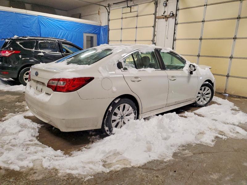 Photo 3 from auction – 2015 SUBARU LEGACY 2.5 with VIN 4S3BNAC64F3060757