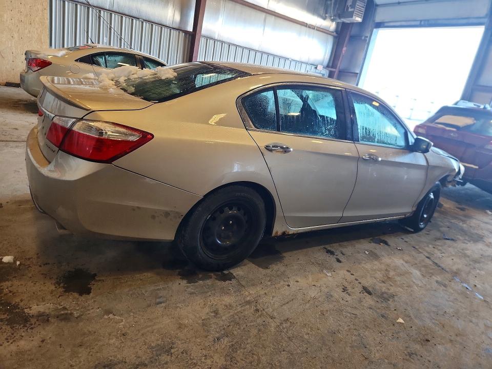 Photo 3 from auction – 2014 HONDA ACCORD with VIN 1HGCR2F51EA198916