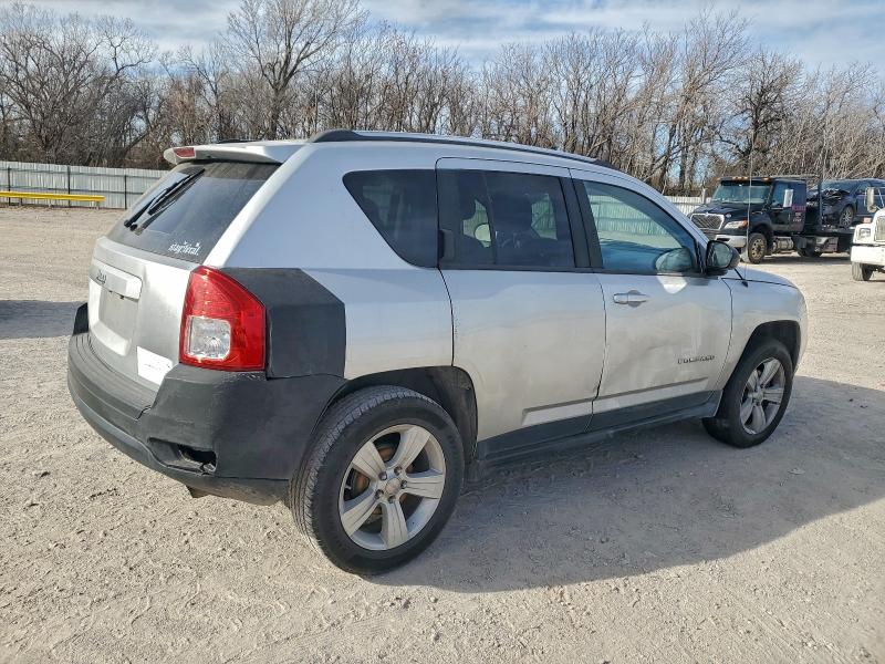 Photo 3 from auction – 2012 JEEP COMPASS SP with VIN 1C4NJCBB7CD639122