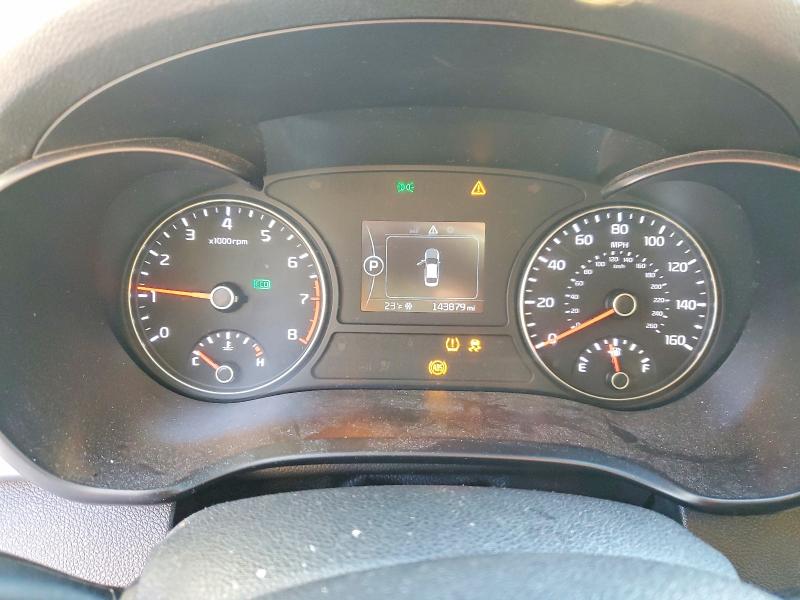 Photo 9 from auction – 2016 KIA OPTIMA with VIN 5XXGU4L36GG114397