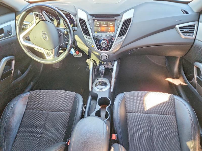 Photo 8 from auction – 2015 HYUNDAI VELOSTER with VIN KMHTC6AD0FU232037