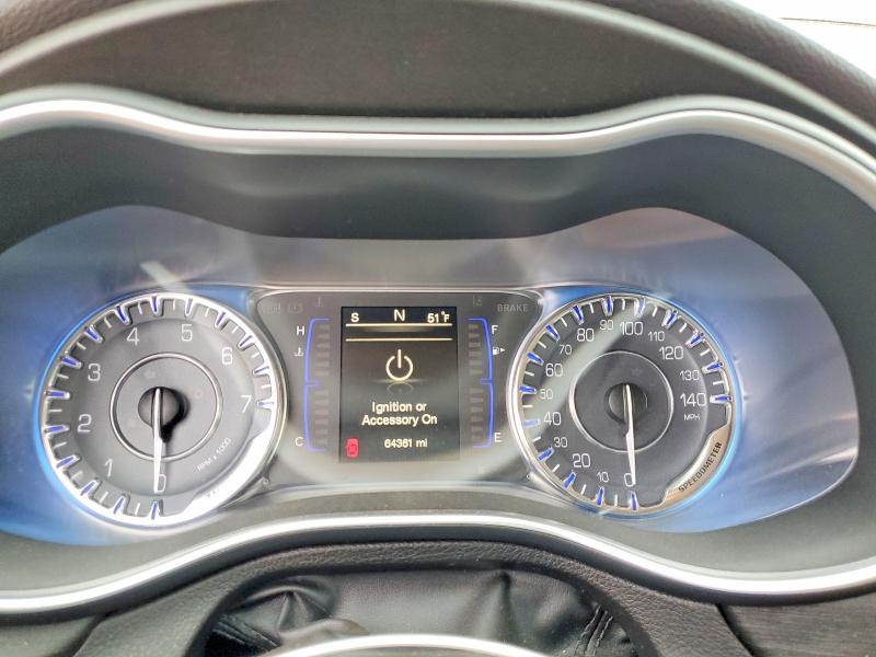 Photo 9 from auction – 2015 CHRYSLER 200 with VIN 1C3CCCAB0FN660450