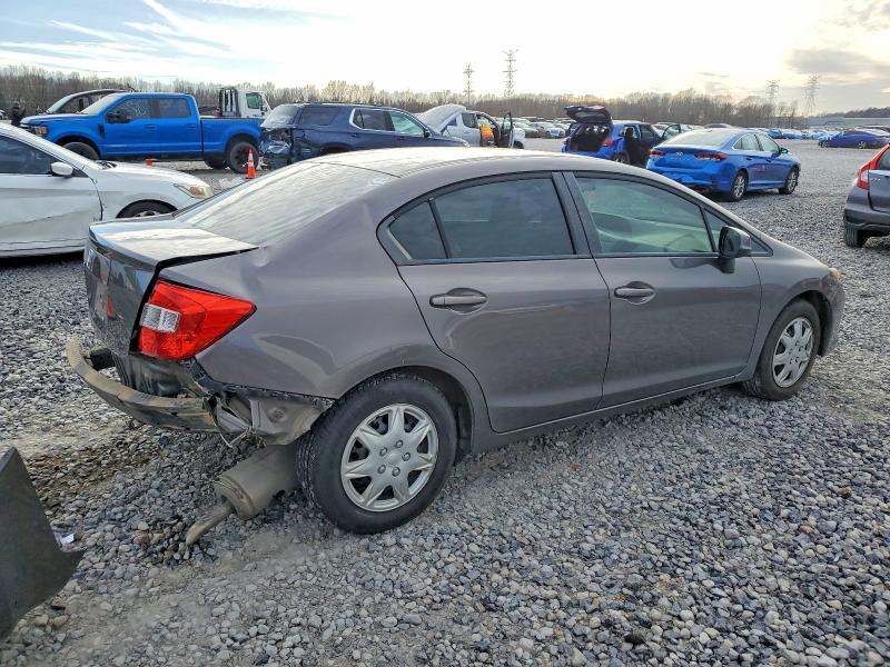 Zdjęcie 3 z aukcji – 2012 HONDA CIVIC LX z VIN 19XFB2F50CE065221