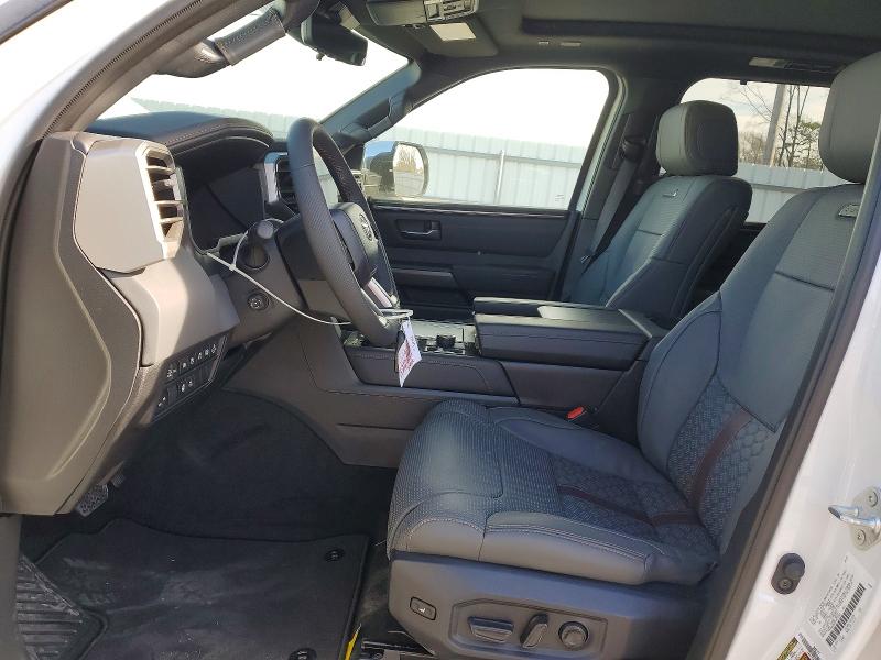 Photo 7 from auction – 2026 TOYOTA SEQUOIA with VIN 7SVAAABA5TX077249