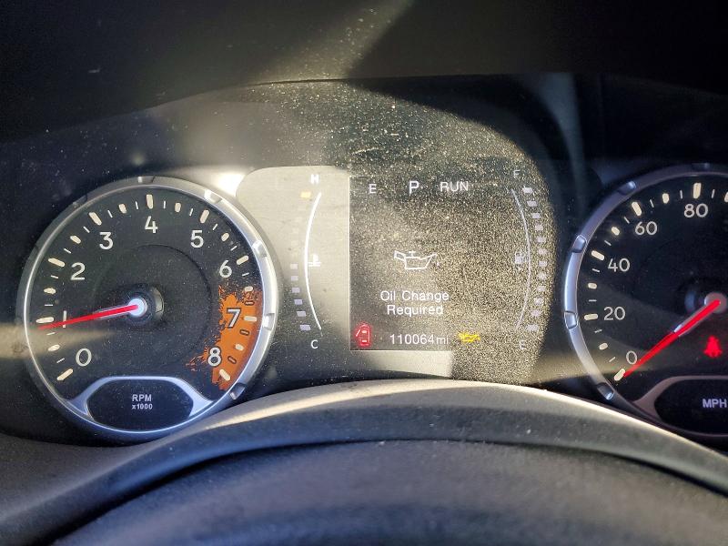 Photo 9 from auction – 2018 JEEP RENEGADE S with VIN ZACCJBAB3JPH46489