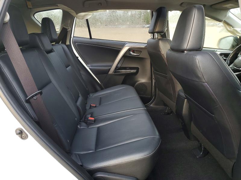 Photo 11 from auction – 2016 TOYOTA RAV4 LIMIT with VIN JTMDFREV9GD188903