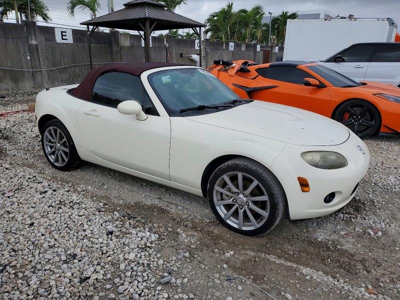 Photo 4 from auction – 2006 MAZDA MX-5 MIATA with VIN JM1NC25F760111580