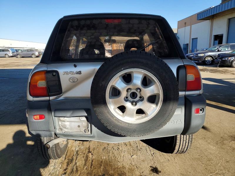 Zdjęcie 6 z aukcji – 1997 TOYOTA RAV4 z VIN JT3XP10V2V0007569