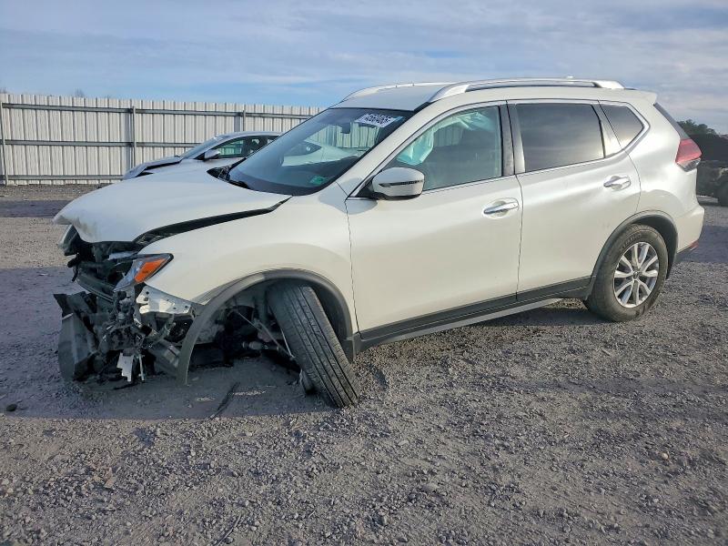 NISSAN ROGUE S 2018 with VIN JN8AT2MV0JW353046 - Photo from auction