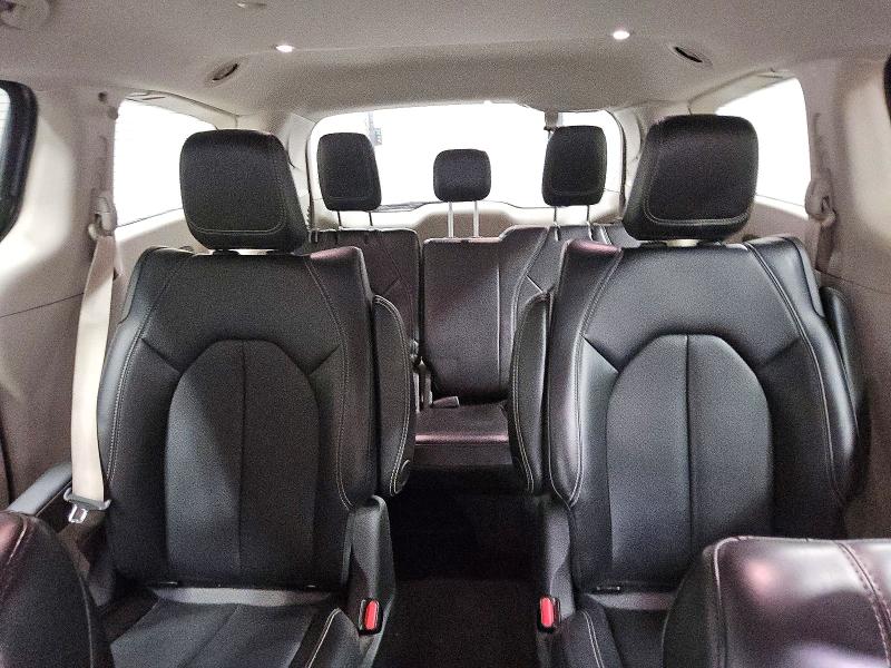 Photo 10 from auction – 2023 CHRYSLER PACIFICA H with VIN 2C4RC1L72PR523033