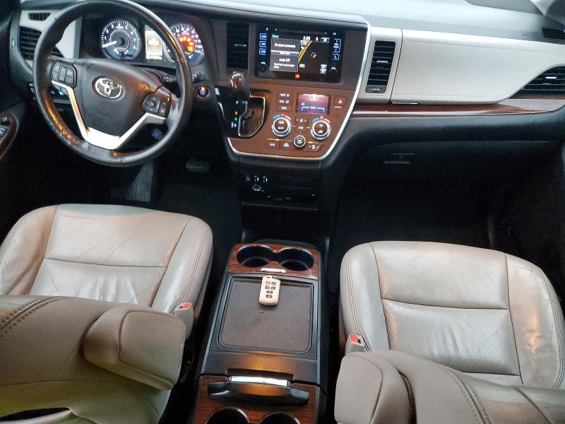 Photo 8 from auction – 2015 TOYOTA SIENNA XLE with VIN 5TDYK3DC7FS633362