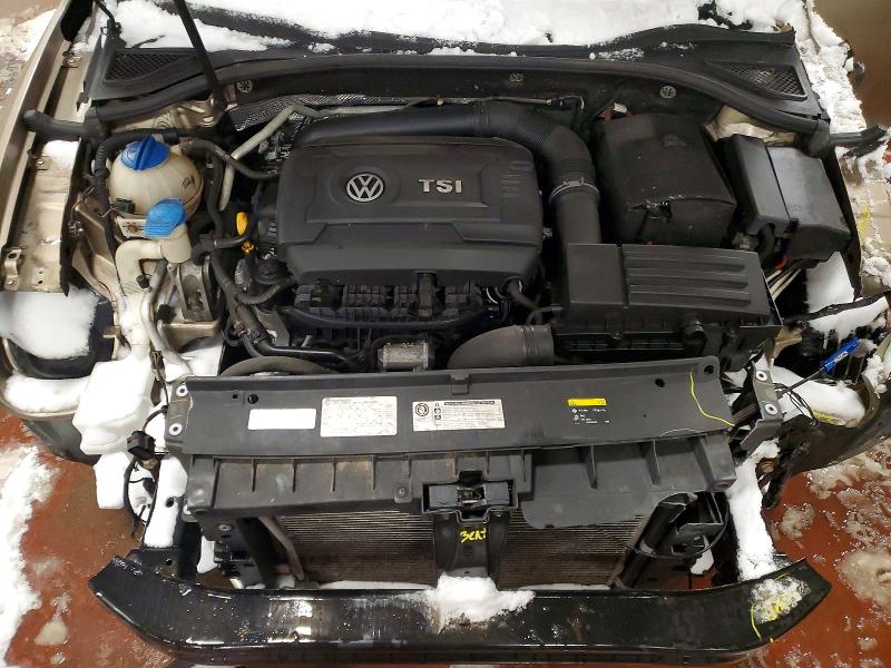 Photo 11 from auction – 2015 VOLKSWAGEN PASSAT with VIN 1VWAT7A37FC051898