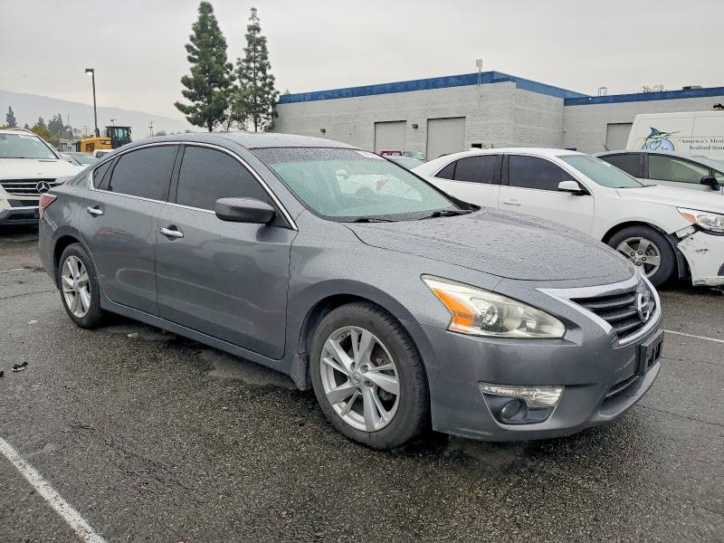 Photo 4 from auction – 2015 NISSAN ALTIMA with VIN 1N4AL3AP6FC232754