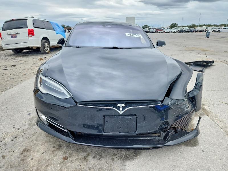 Photo 5 from auction – 2016 TESLA MODEL S with VIN 5YJSA1E22GF159183