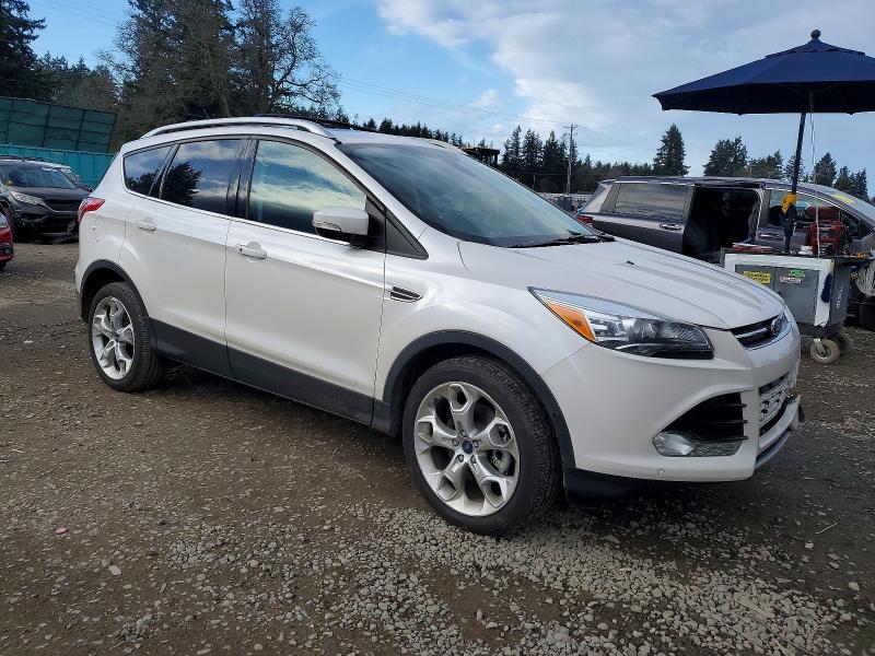 Photo 4 from auction – 2013 FORD ESCAPE TIT with VIN 1FMCU9J98DUD10765
