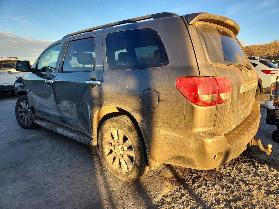 Photo 2 from auction – 2013 TOYOTA SEQUOIA with VIN 5TDJW5G13DS074451