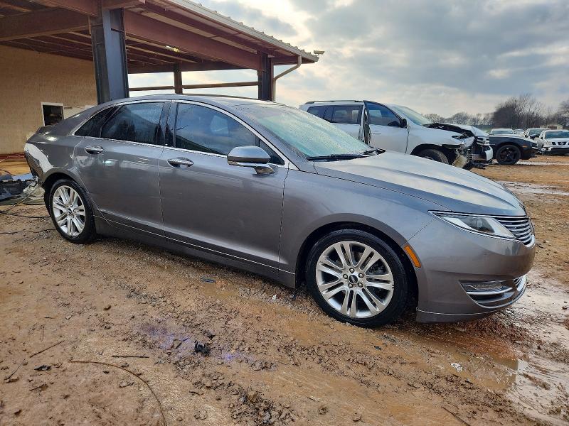 Photo 4 from auction – 2014 LINCOLN MKZ with VIN 3LN6L2G98ER833355