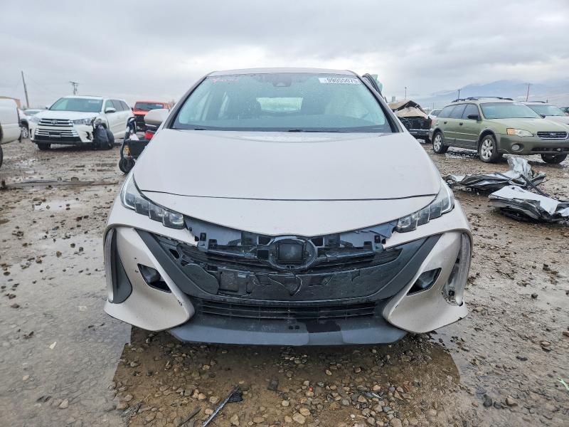 Photo 5 from auction – 2021 TOYOTA PRIUS PRIM with VIN JTDKAMFP5M3193641
