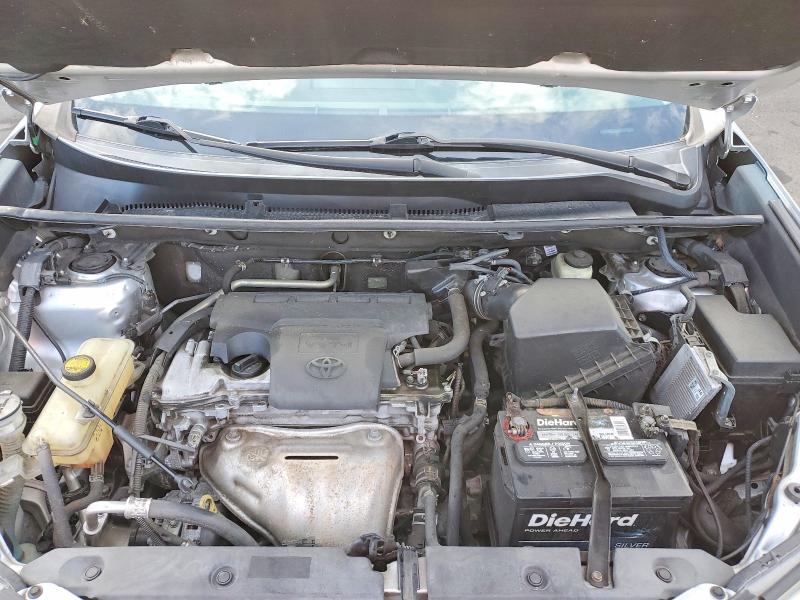 Photo 12 from auction – 2015 TOYOTA RAV4 with VIN 2T3WFREV8FW223134