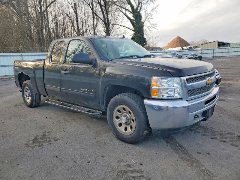 Photo 4 from auction – 2013 CHEVROLET SILVERADO with VIN 1GCRKSE73DZ368046