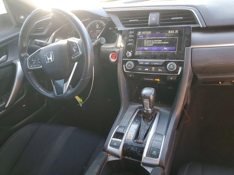 Photo 8 from auction – 2019 HONDA CIVIC with VIN 2HGFC3B34KH354517
