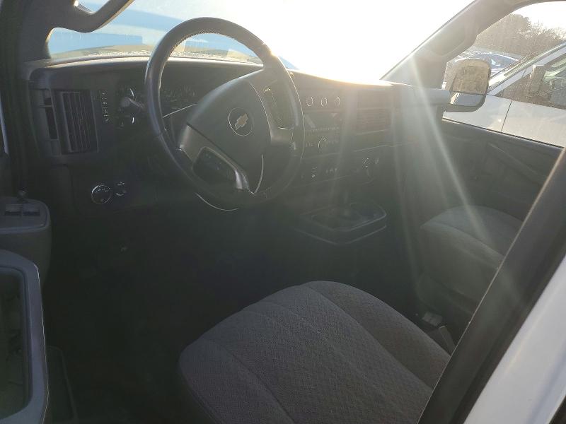 Photo 8 from auction – 2017 CHEVROLET EXPRESS G3 with VIN 1GAZGPFG4H1156718