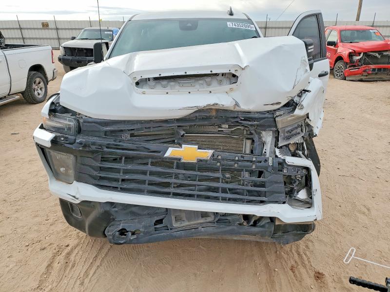 Photo 11 from auction – 2024 CHEV SILVERADO with VIN 2GC1YLE76R1137286