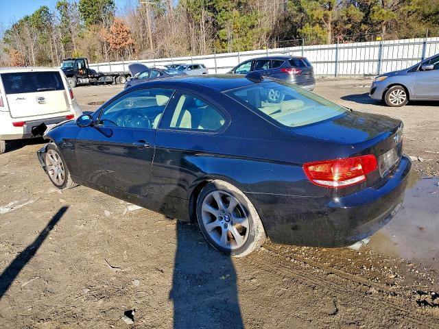 Photo 2 from auction – 2009 BMW 328 XI with VIN WBAWC33529PU83714