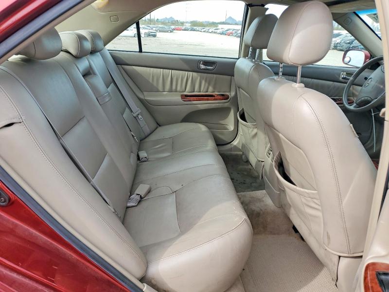Photo 10 from auction – 2005 TOYOTA CAMRY LE with VIN 4T1BF30K15U100789