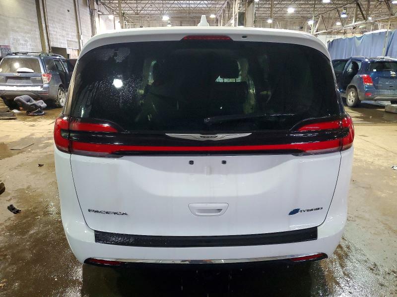Photo 6 from auction – 2022 CHRYSLER PACIFICA H with VIN 2C4RC1L76NR207311
