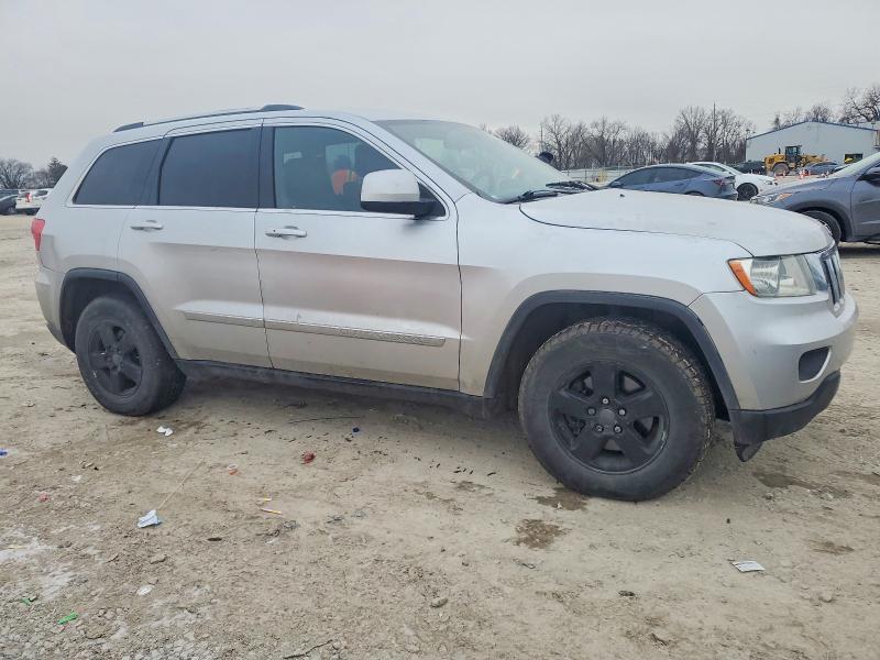 Photo 4 from auction – 2011 JEEP GRAND CHER with VIN 1J4RR4GG2BC511096