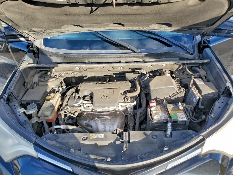 Photo 12 from auction – 2017 TOYOTA RAV4 XLE with VIN 2T3WFREV0HW376268