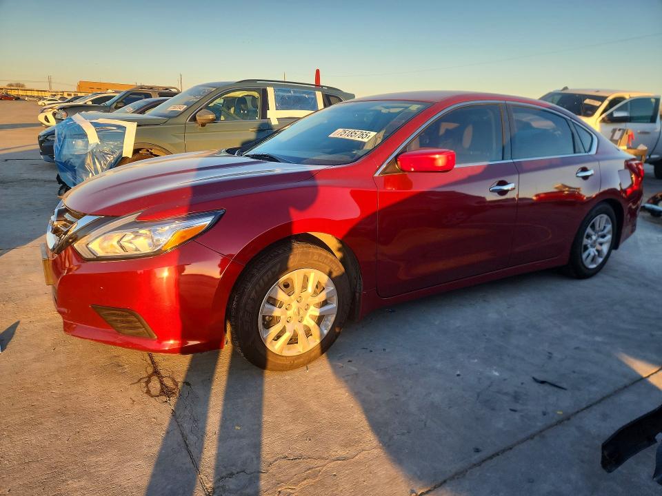 NISSAN ALTIMA 2.5 2017 with VIN 1N4AL3AP5HC159704 - Photo from auction