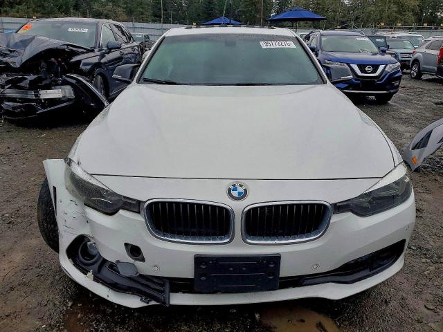Photo 5 from auction – 2016 BMW 320 I with VIN WBA8A9C50GK616823